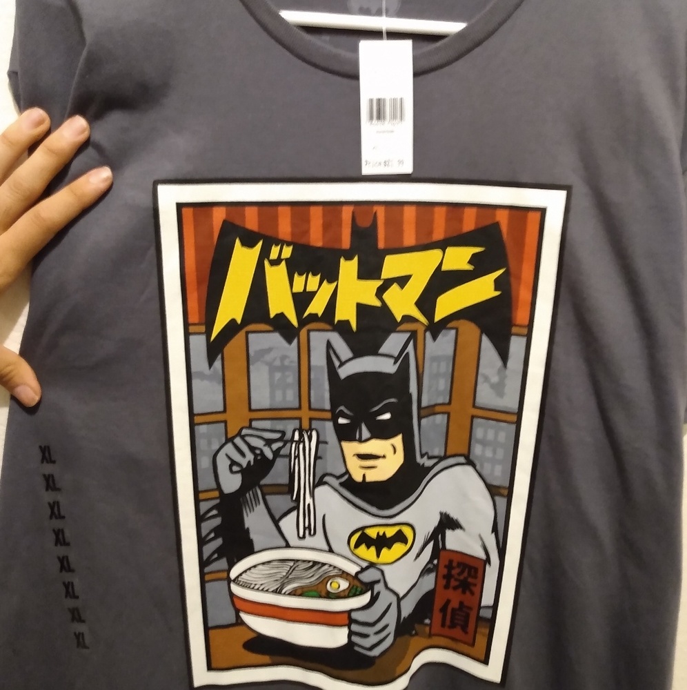 Asian Batman - Picture 2 of 4
